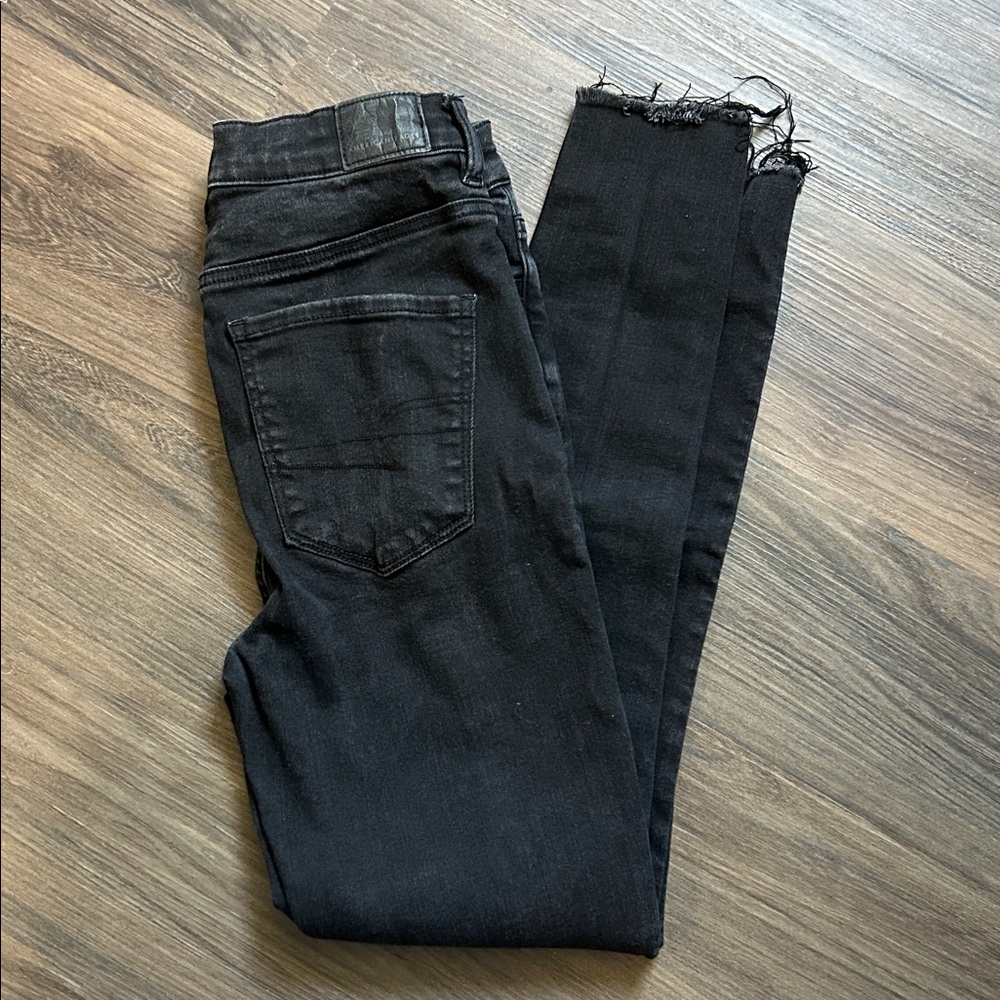 Black Distressed American Eagle Jeans